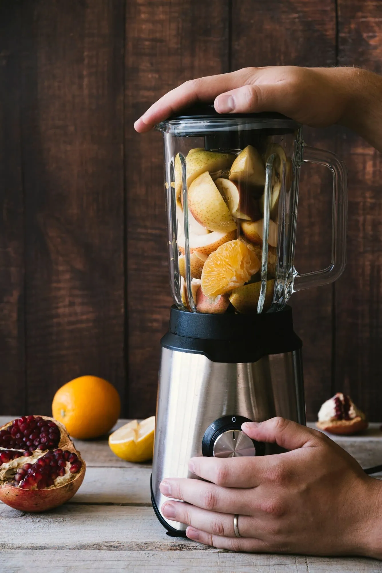 Diferença entre extractor e liquidificador frullatore1